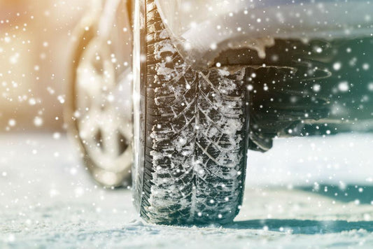 8 Accessories to Add to Your Car in the Winter - 12Volt.Solutions